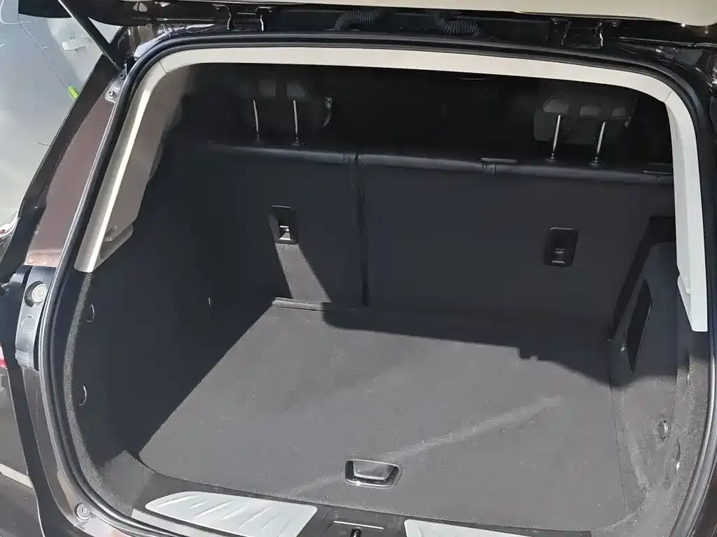 Buick Envision Plus — фото 4