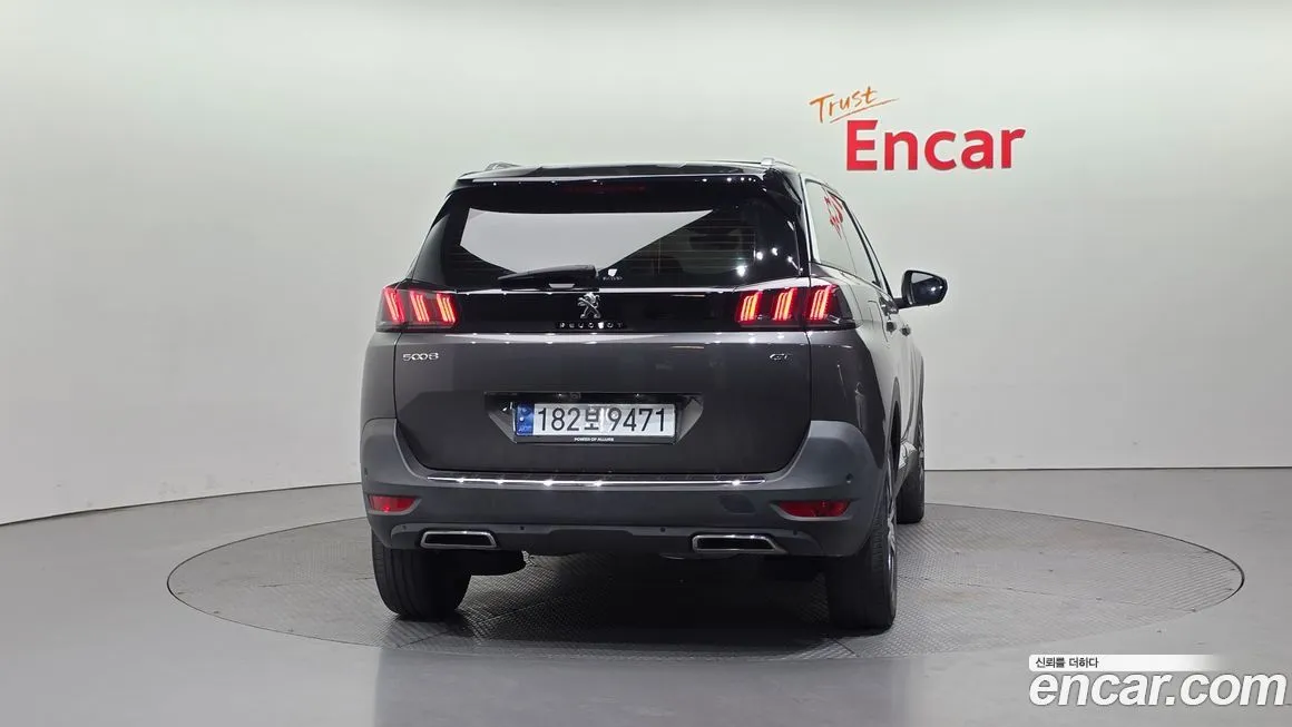 Peugeot 5008 — фото 2
