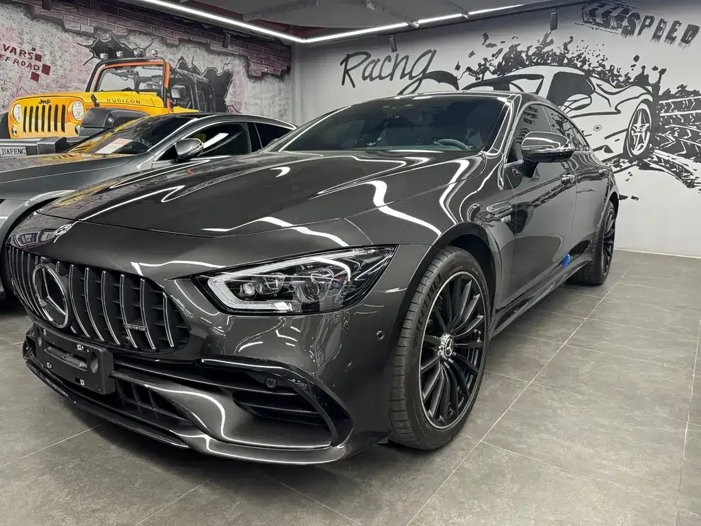 Mercedes-Benz AMG GT — фото 1