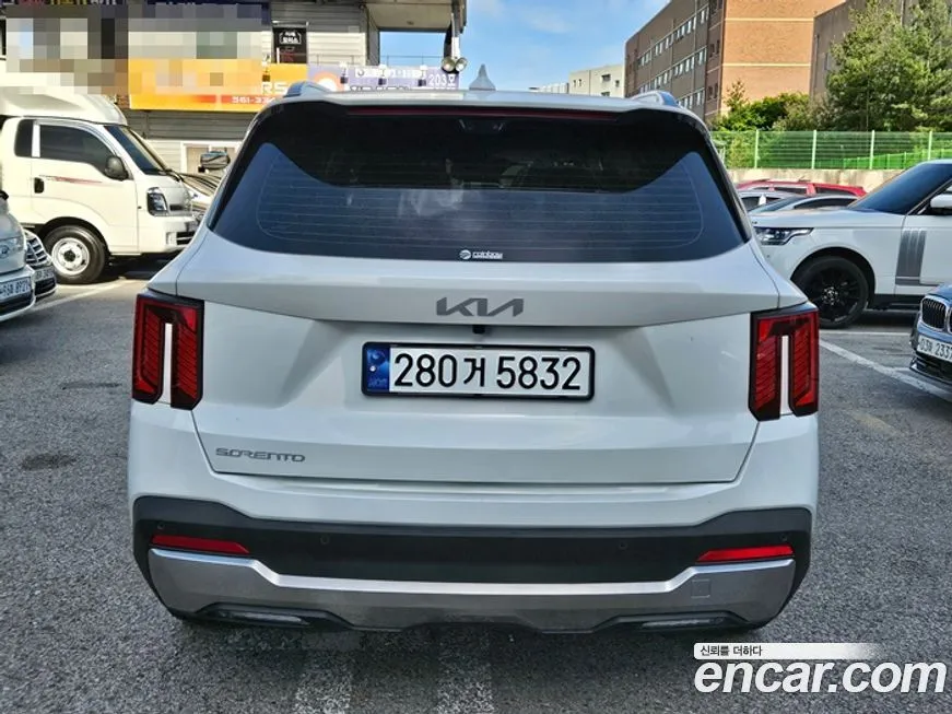 Kia Sorento — фото 7