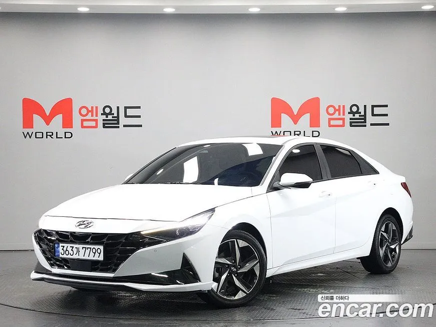 Hyundai AVANTE 2023 из KR, фото 1