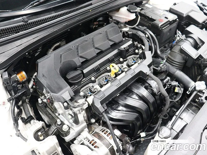 Hyundai AVANTE 2023 из KR, фото 10