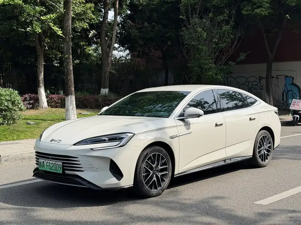 BYD Seal 07 DM-i
