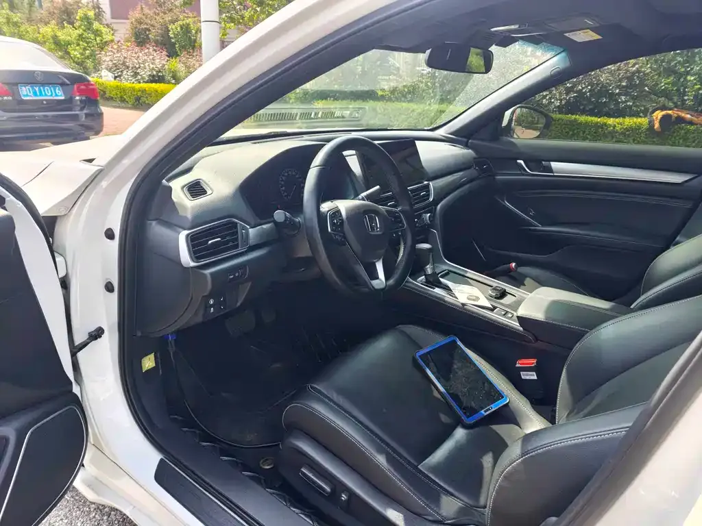 Honda Inspire — фото 4