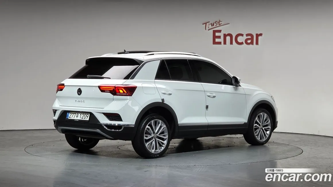 Volkswagen T-Roc 2021 из KR, фото 9