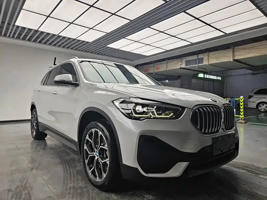 BMW X1 2021 из CN, фото 7