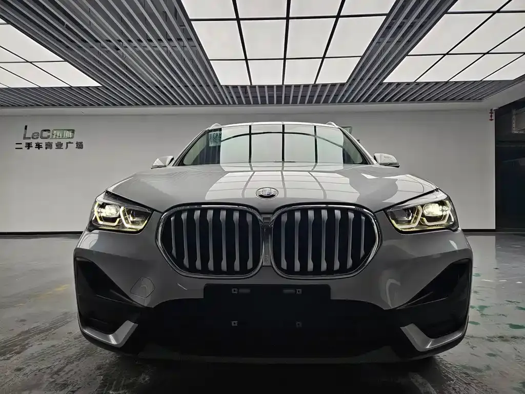 BMW X1 2021 из CN, фото 3