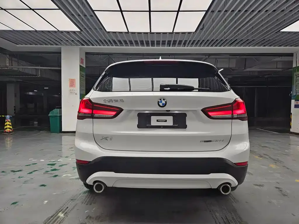 BMW X1 2021 из CN, фото 2