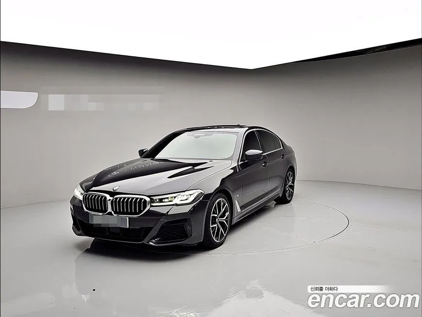 BMW 5-Series — фото 1