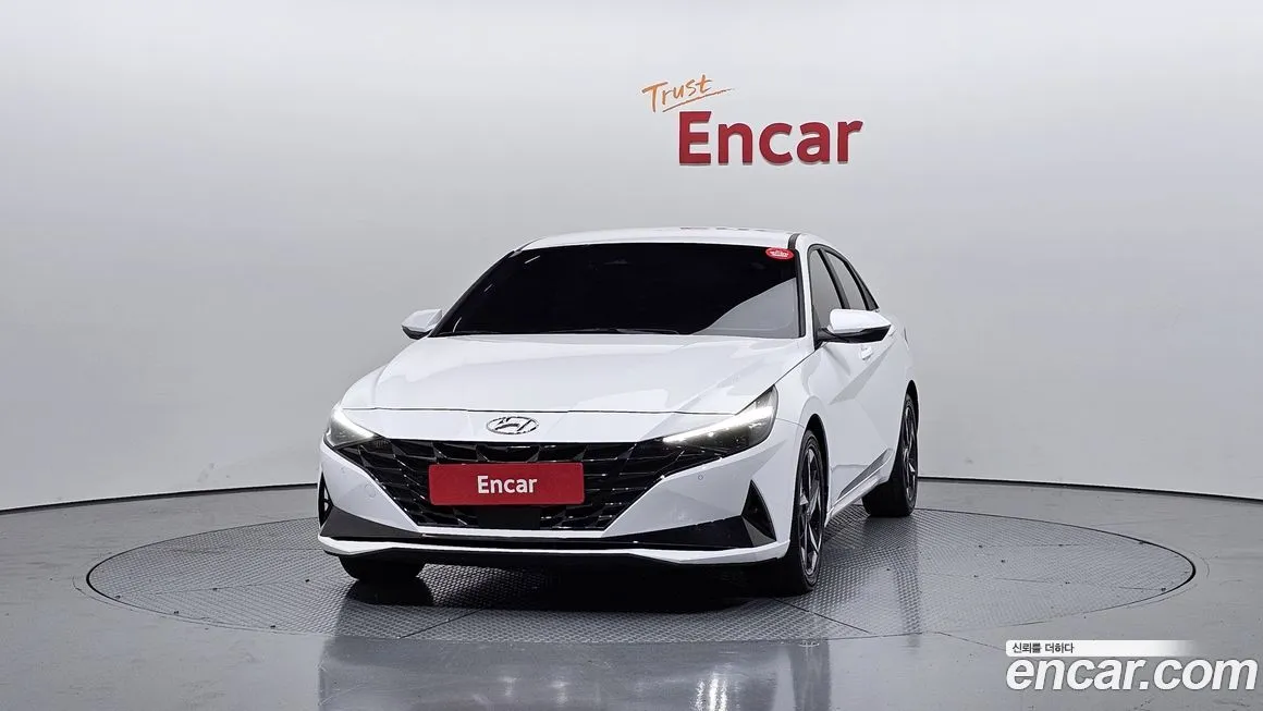 Hyundai AVANTE — фото 3