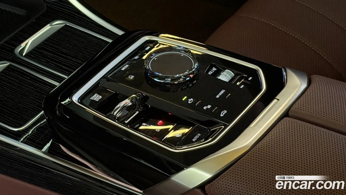 BMW 7-Series 2025 из KR, фото 8