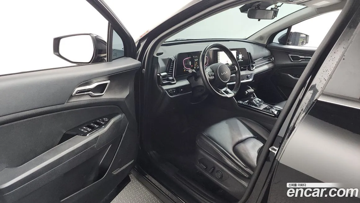 Kia Sportage — фото 9