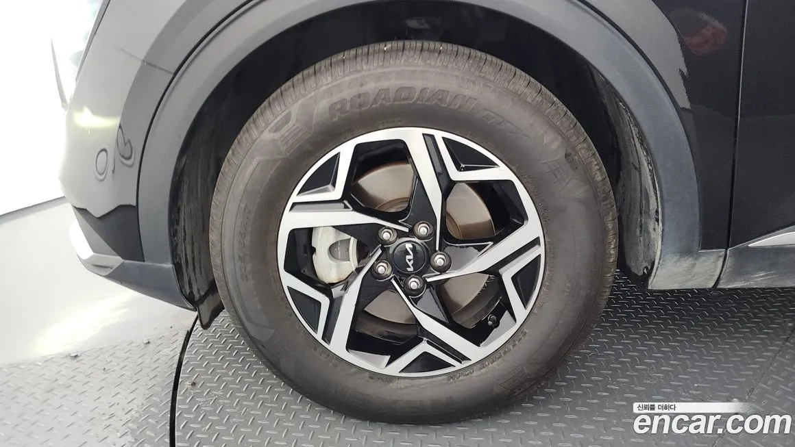 Kia Sportage — фото 10