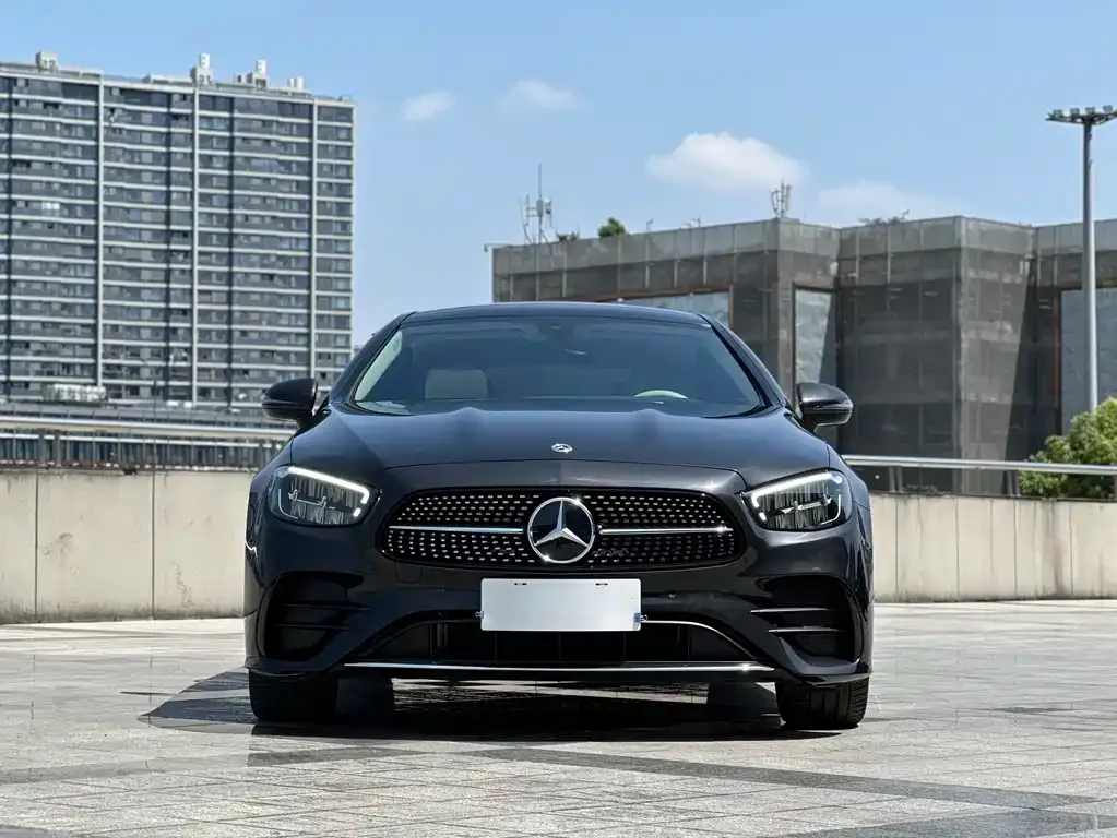Mercedes-Benz E-Class (Import) — фото 8