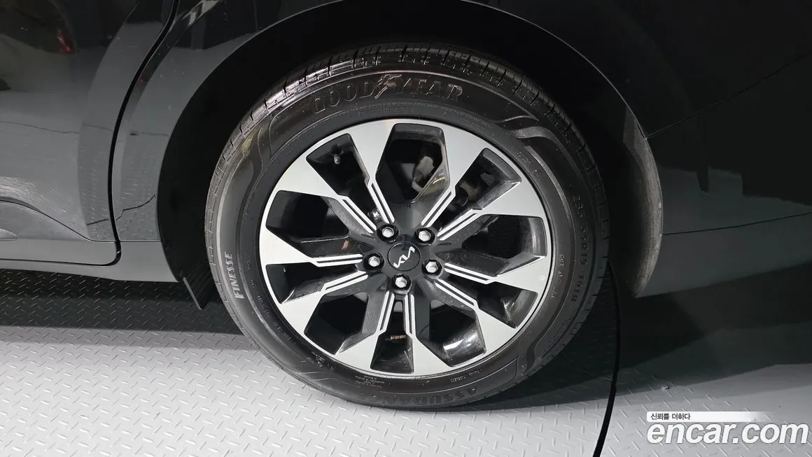 Kia Carnival 2023 из KR, фото 6