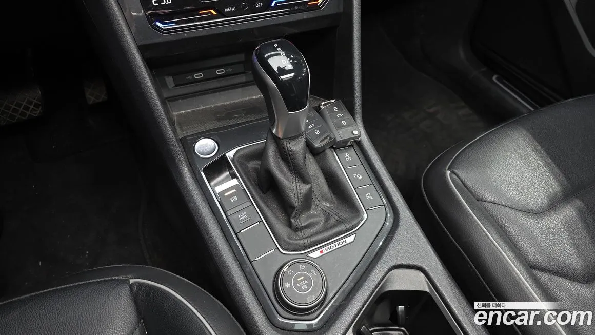 Volkswagen Tiguan 2023 из KR, фото 9
