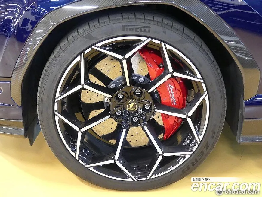 Lamborghini Urus 2023 из KR, фото 10