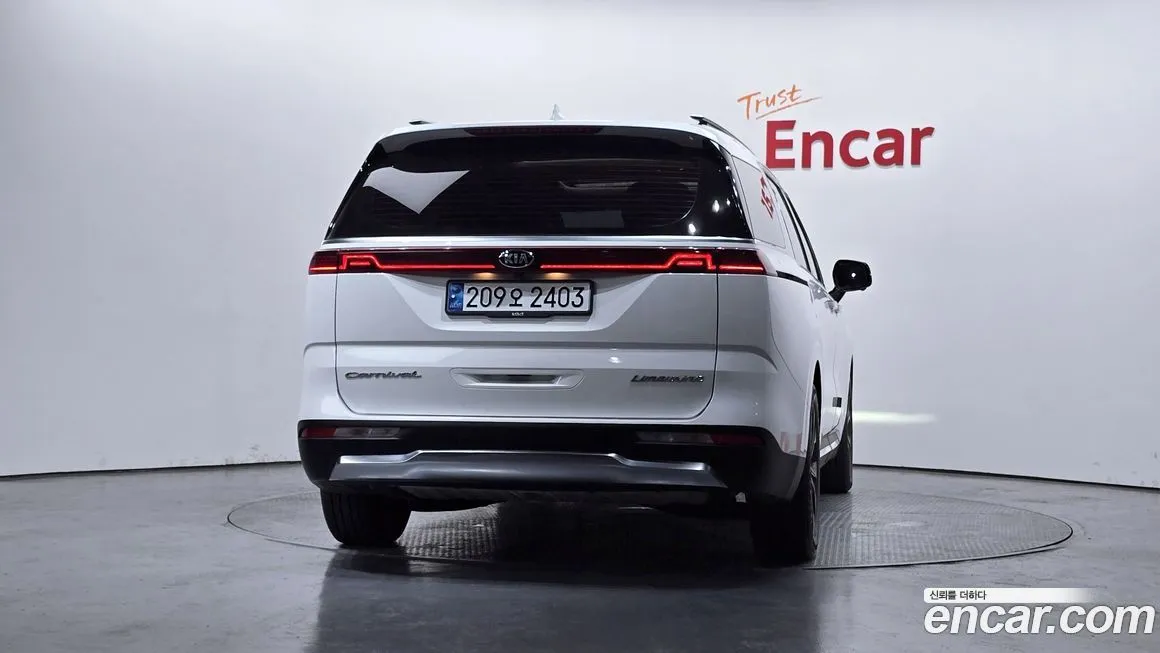 Kia Carnival 2021 из KR, фото 3