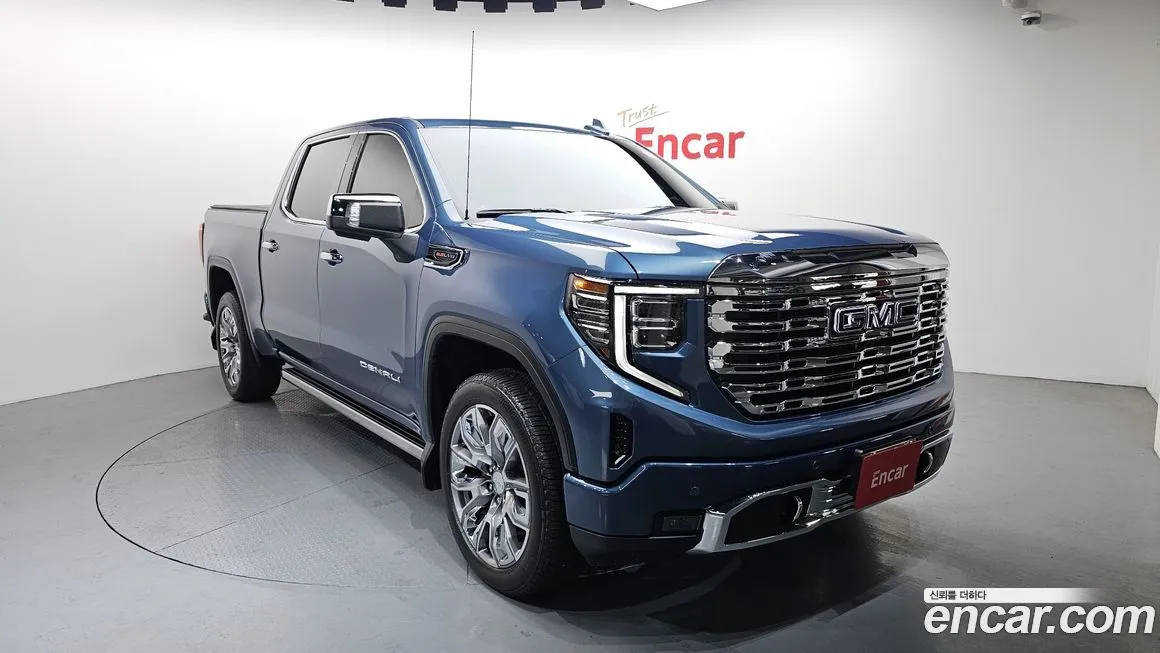 GMC Sierra