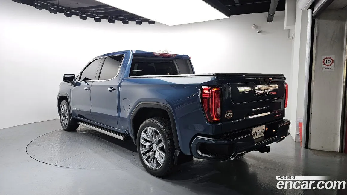 GMC Sierra 2024 из KR, фото 9