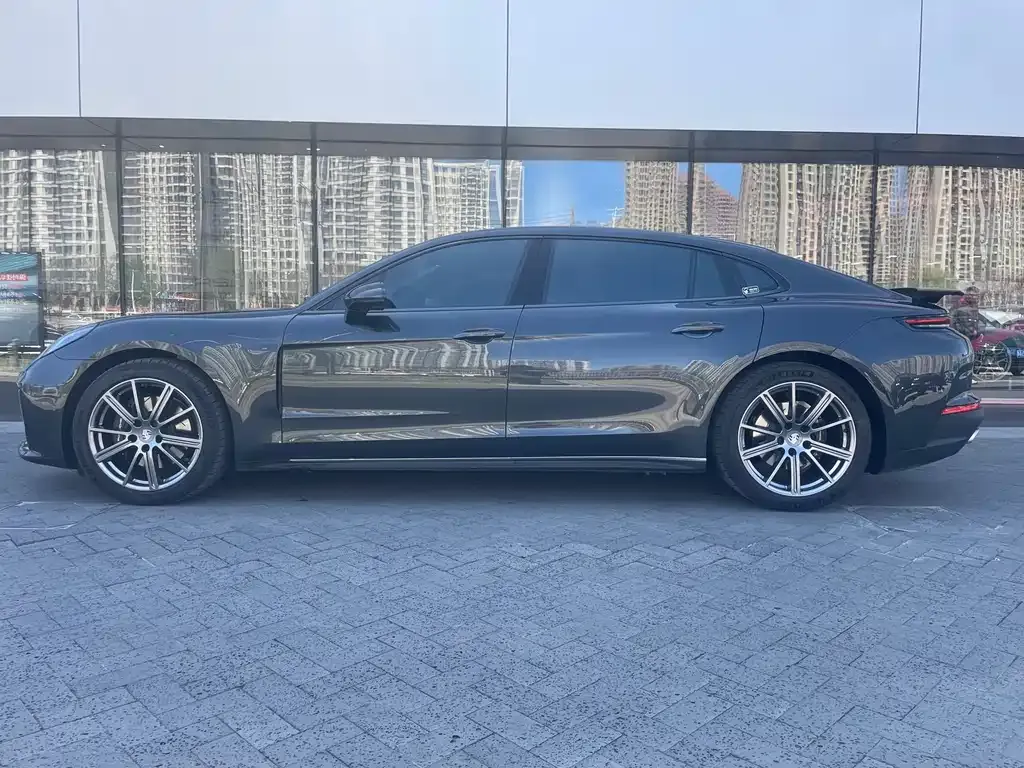 Porsche Panamera — фото 10