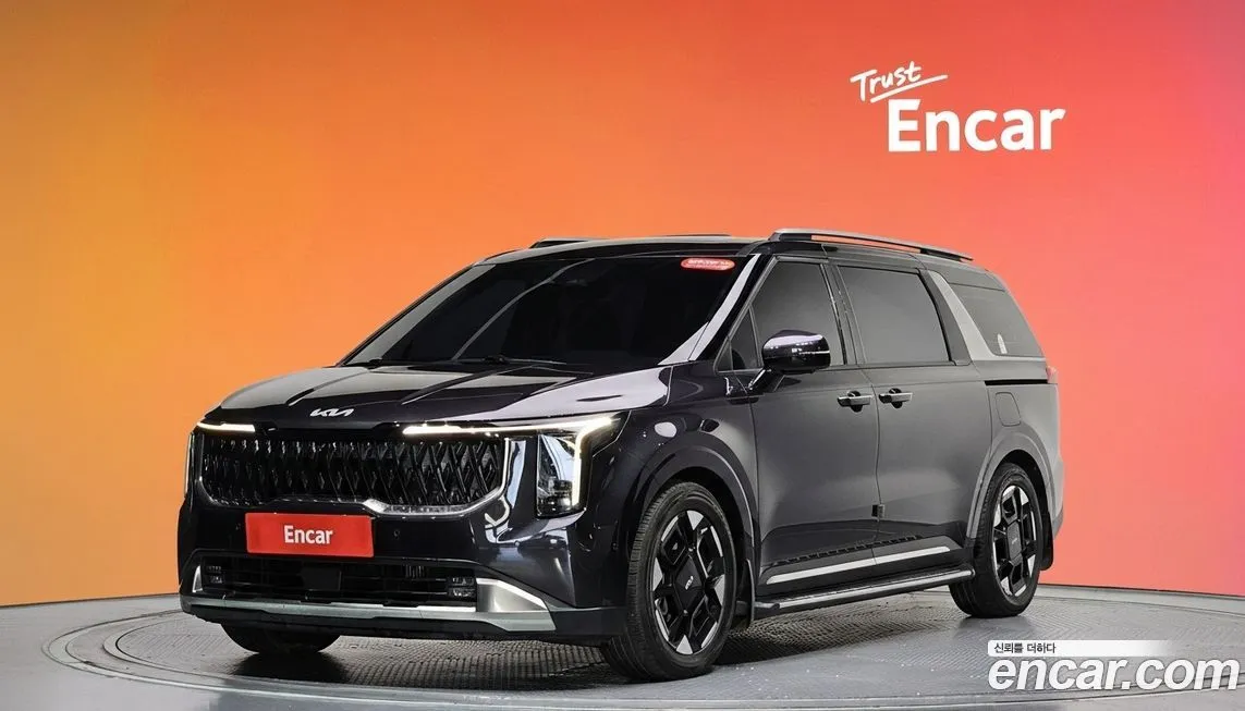 Kia Carnival — фото 1