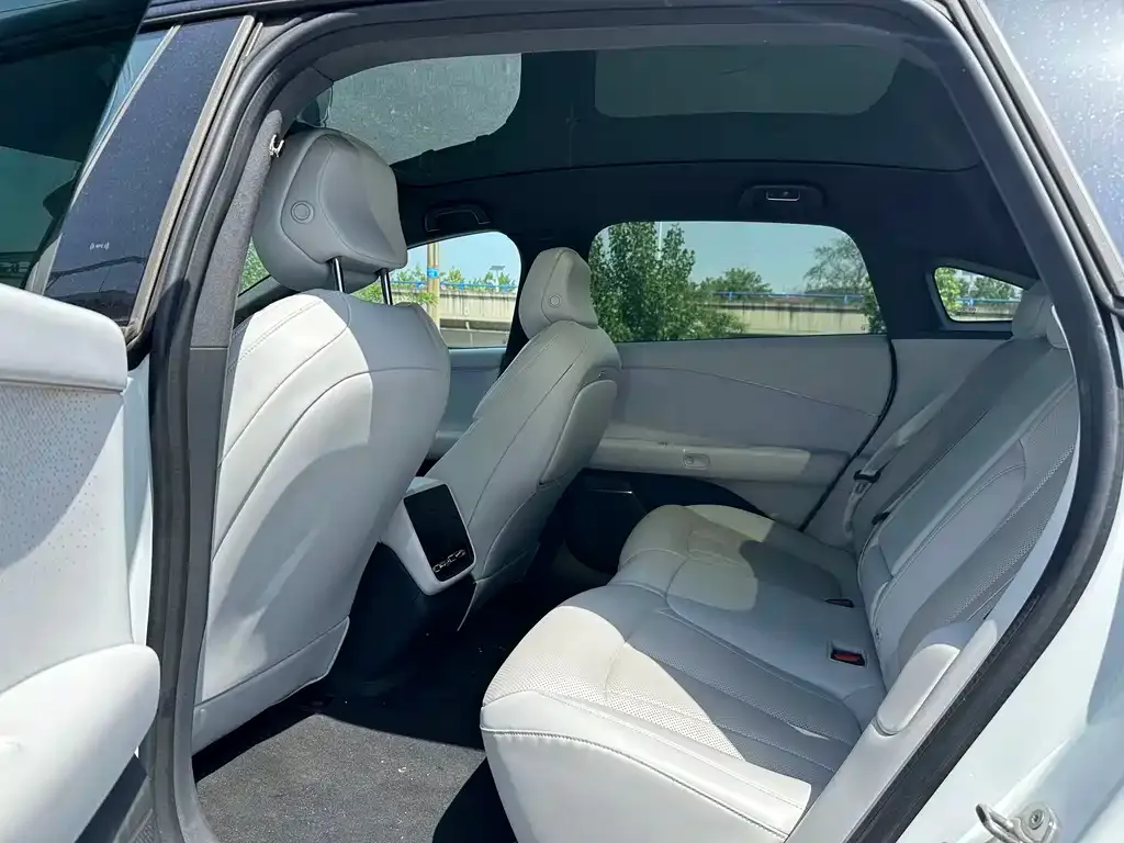 XPeng P7+ 2024 из CN, фото 2