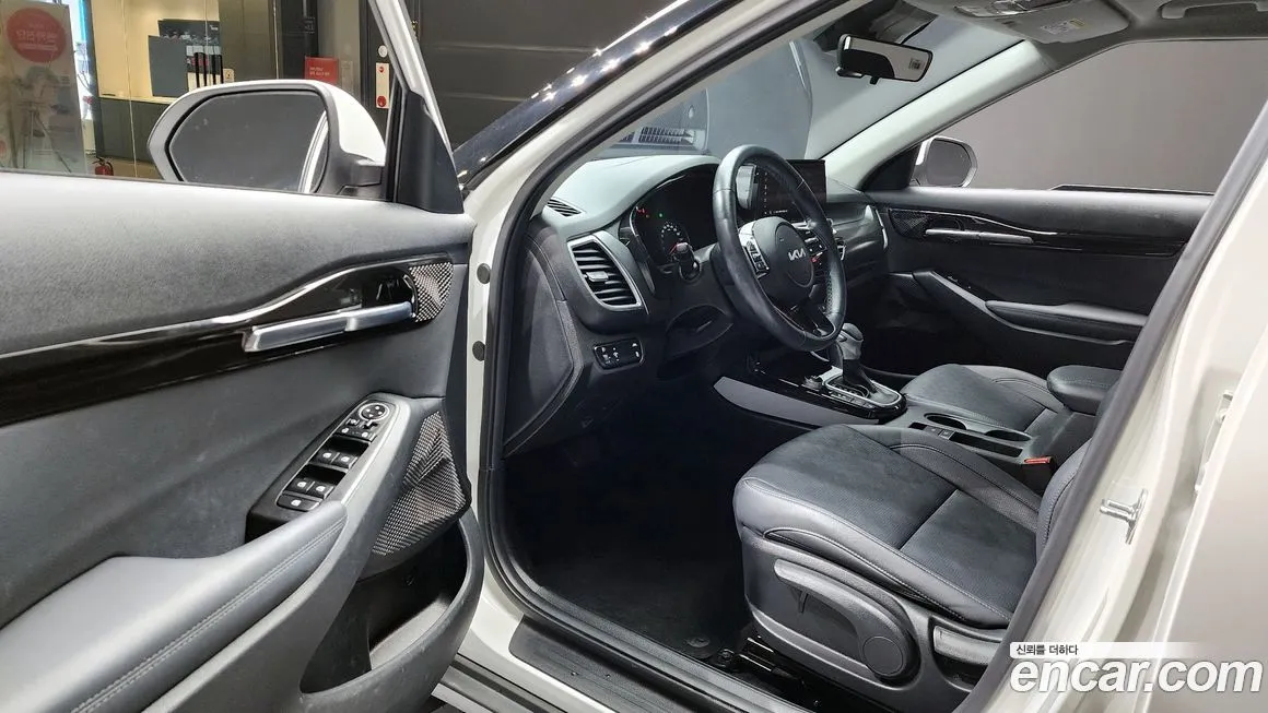 Kia Seltos 2023 из KR, фото 8
