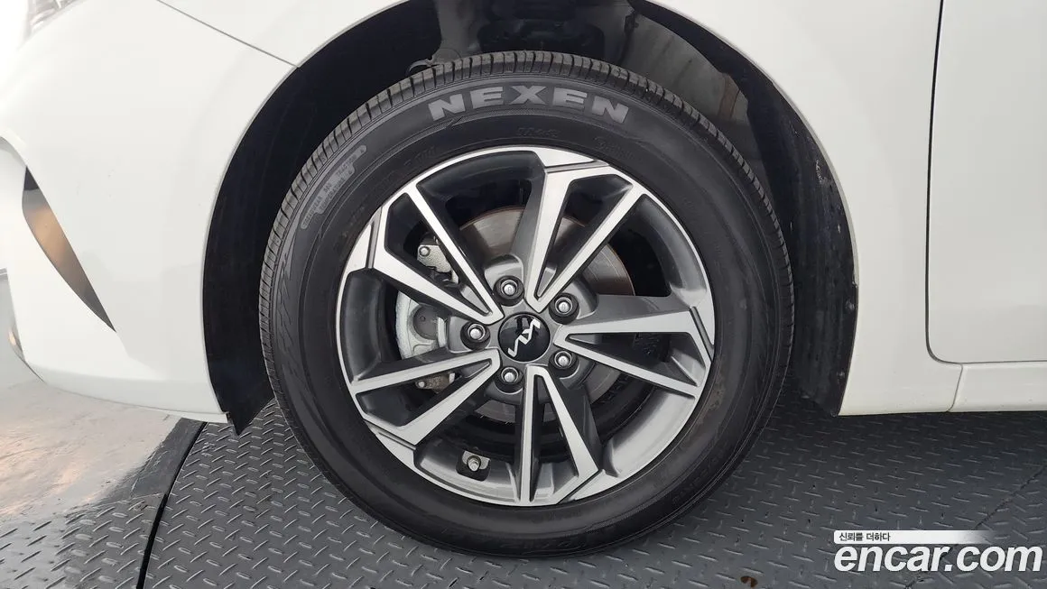 Kia K3 2024 из KR, фото 2