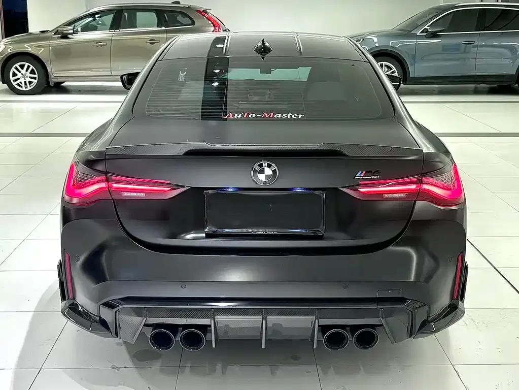 BMW M4 — фото 5