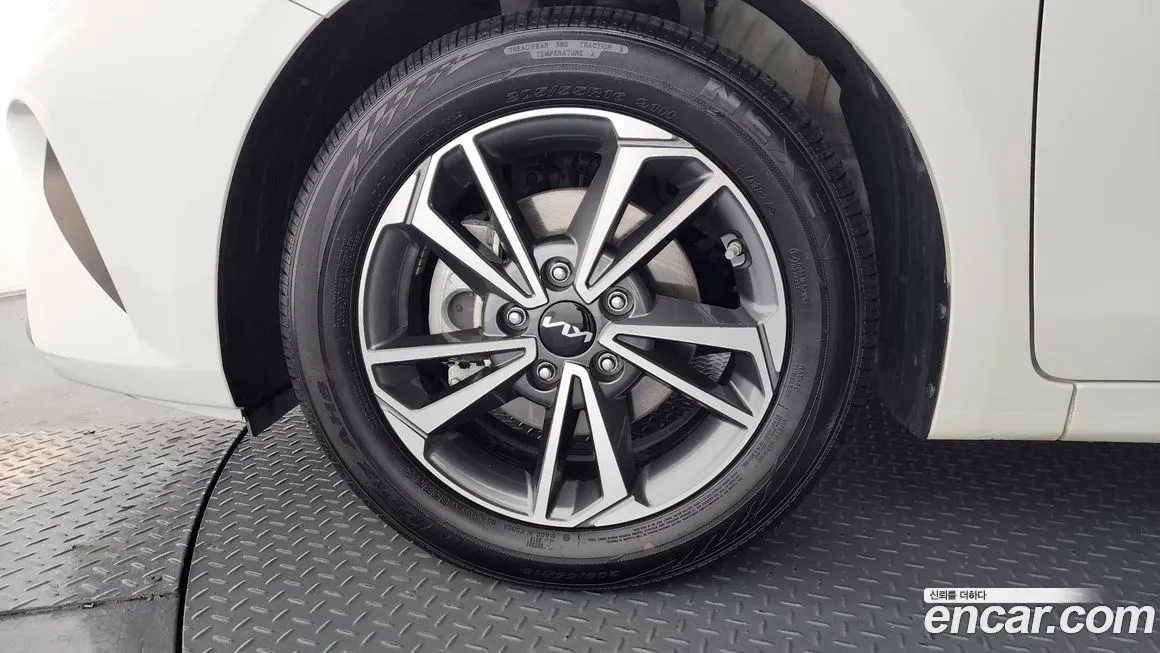 Kia K3 2024 из KR, фото 4