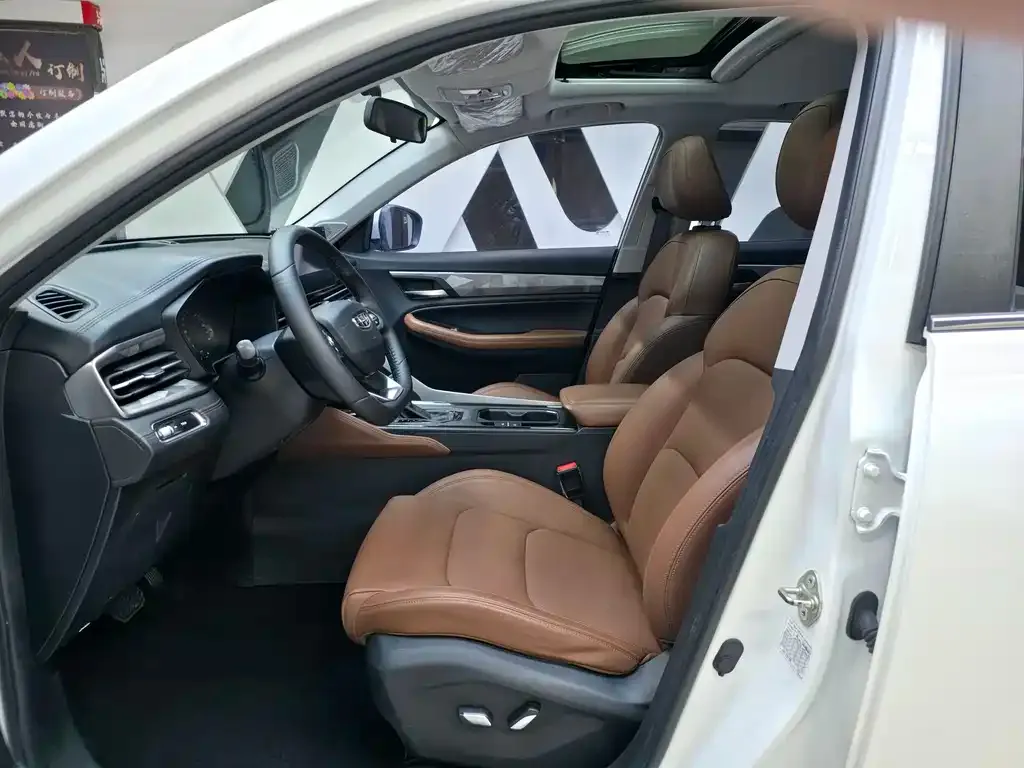 Geely Vision X6 2021 из CN, фото 5