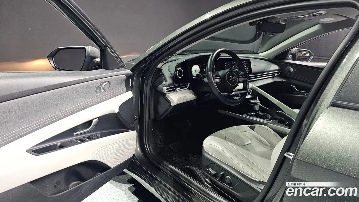 Hyundai AVANTE 2021 из KR, фото 4
