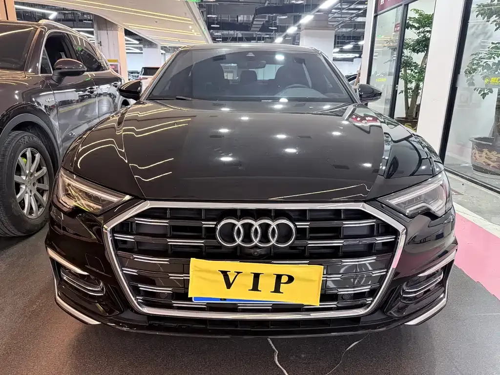 Audi A6L 2023 из CN, фото 4