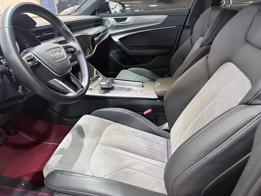 Audi A6L 2023 из CN, фото 3