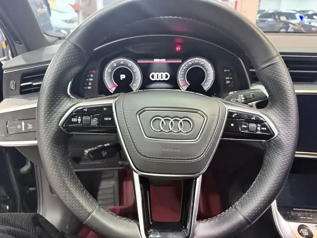 Audi A6L 2023 из CN, фото 7