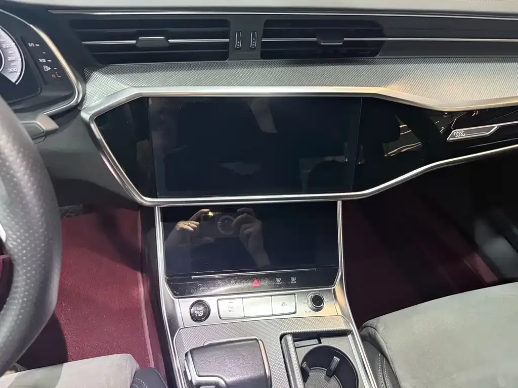 Audi A6L 2023 из CN, фото 5