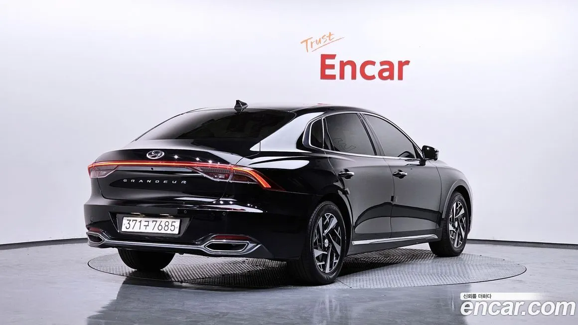 Hyundai Grandeur 2022 из KR, фото 6