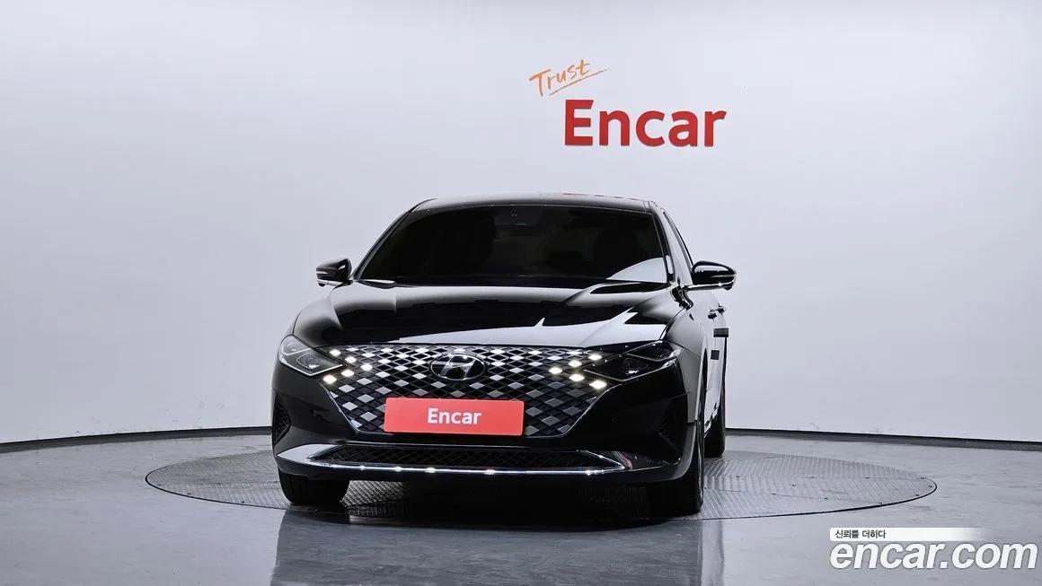 Hyundai Grandeur 2022 из KR, фото 2