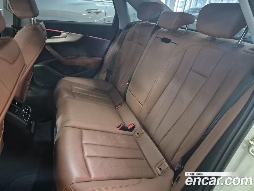 Audi A4 2023 из KR, фото 5