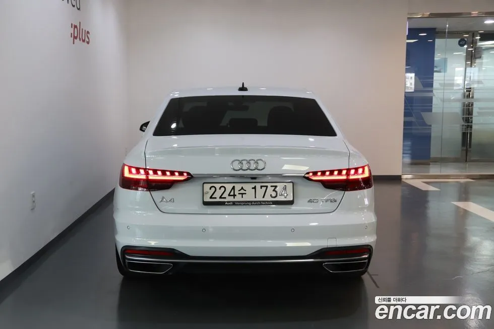 Audi A4 2023 из KR, фото 9
