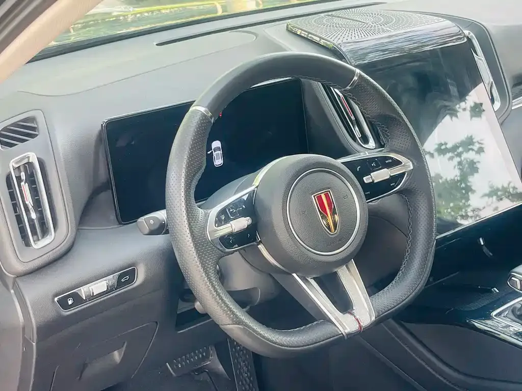 Hongqi HS3 PHEV 2024 из CN, фото 2