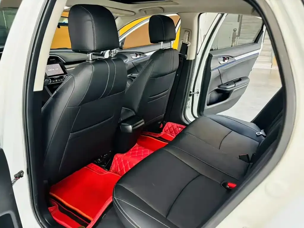 Honda Civic — фото 9