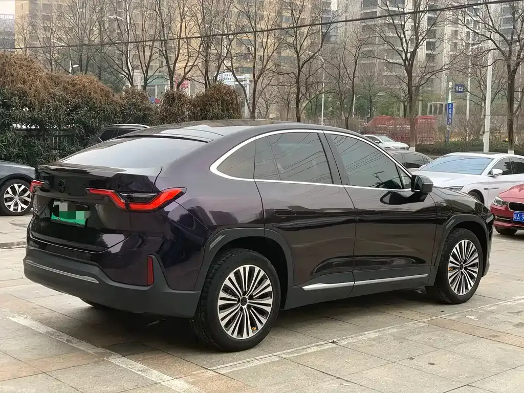 NIO EC6 — фото 8