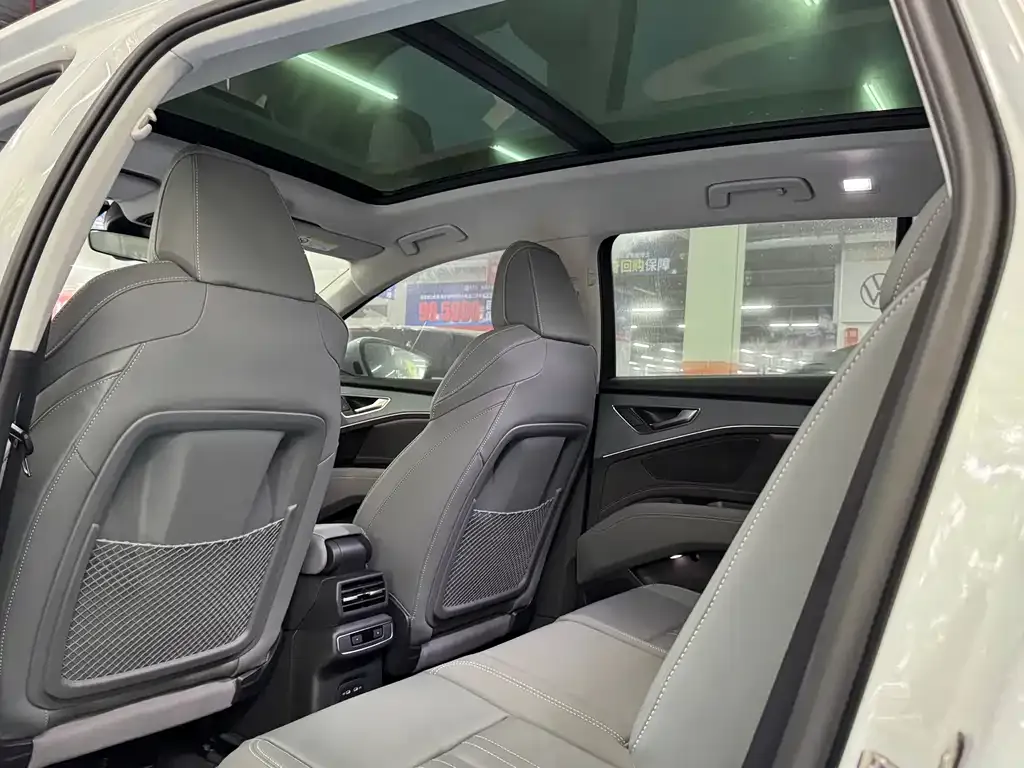 Audi Q5 e-tron 2025 из CN, фото 6