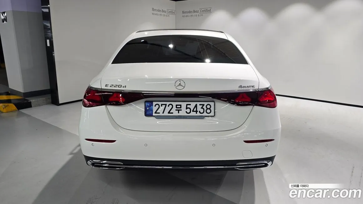 Mercedes-Benz E-Class 2024 из KR, фото 10