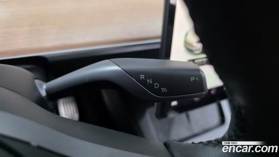 Tesla Model Y 2021 из KR, фото 2