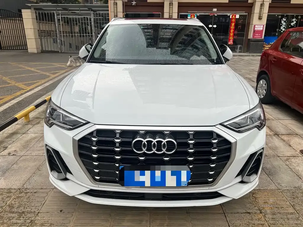 Audi Q3 2021 из CN, фото 4