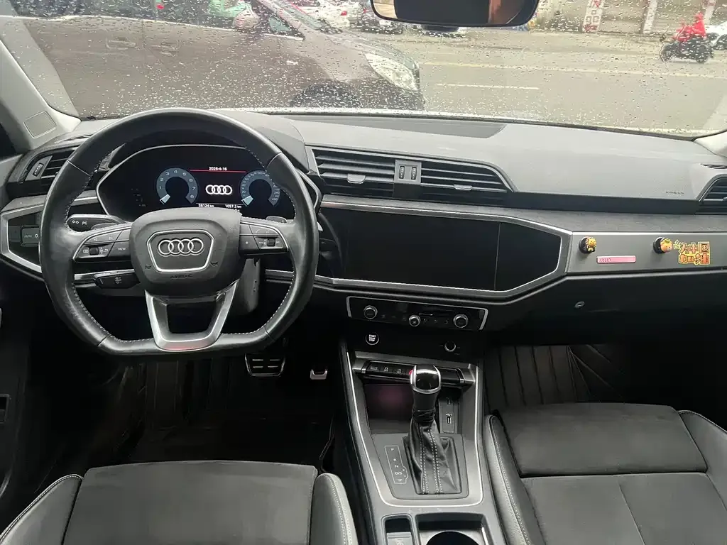 Audi Q3 2021 из CN, фото 2