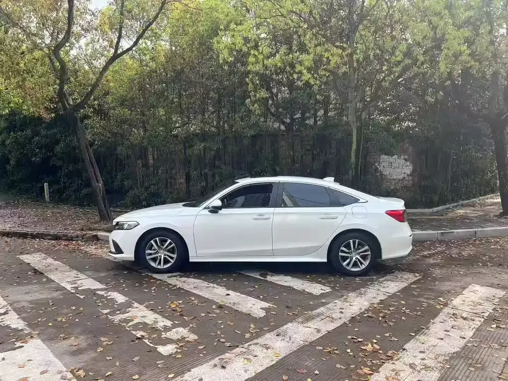 Honda Civic — фото 5